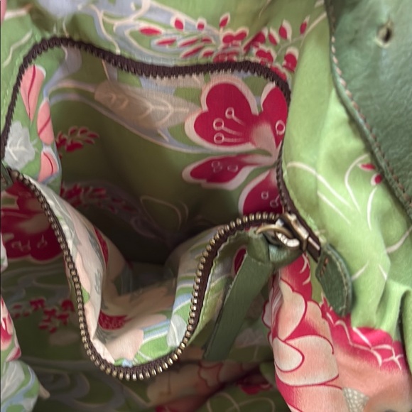 Vintage Lucky Brand crochet felted Red Purple boho sweater Bag w leather straps - Picture 7 of 8